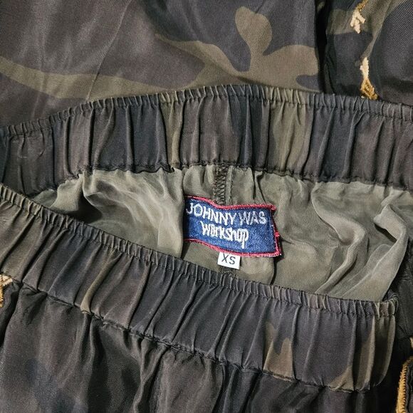 Johnny Was Workshop Camo Print Pull On Embroidered Pants womens XS - Picture 8 of 8